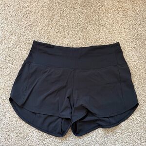 lululemon Speed Up High-Rise Lined
Short 4"